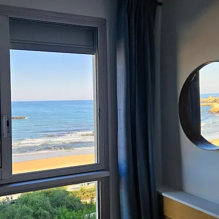 T2 Eugenie Ocean View Grande Plage&pool